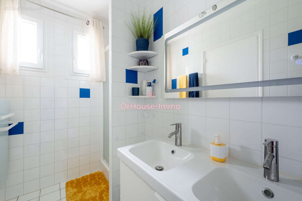 Maison 263 m² à Septeuil  - photo 17