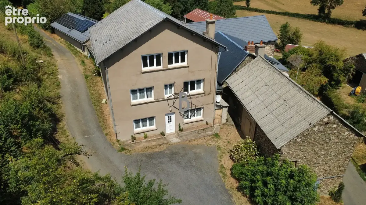 Maison T5 - 148 m2 - Alrance - photo 15