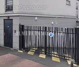 Parking à MONTMORENCY