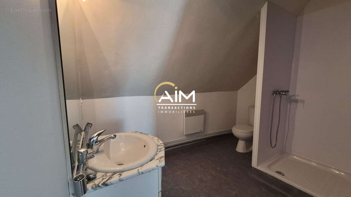 Appartement à BLERE