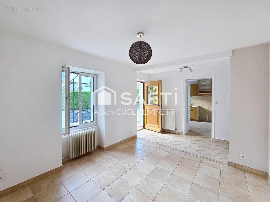 Photo 1 - Appartement à VARCES-ALLIERES-ET-RISSET