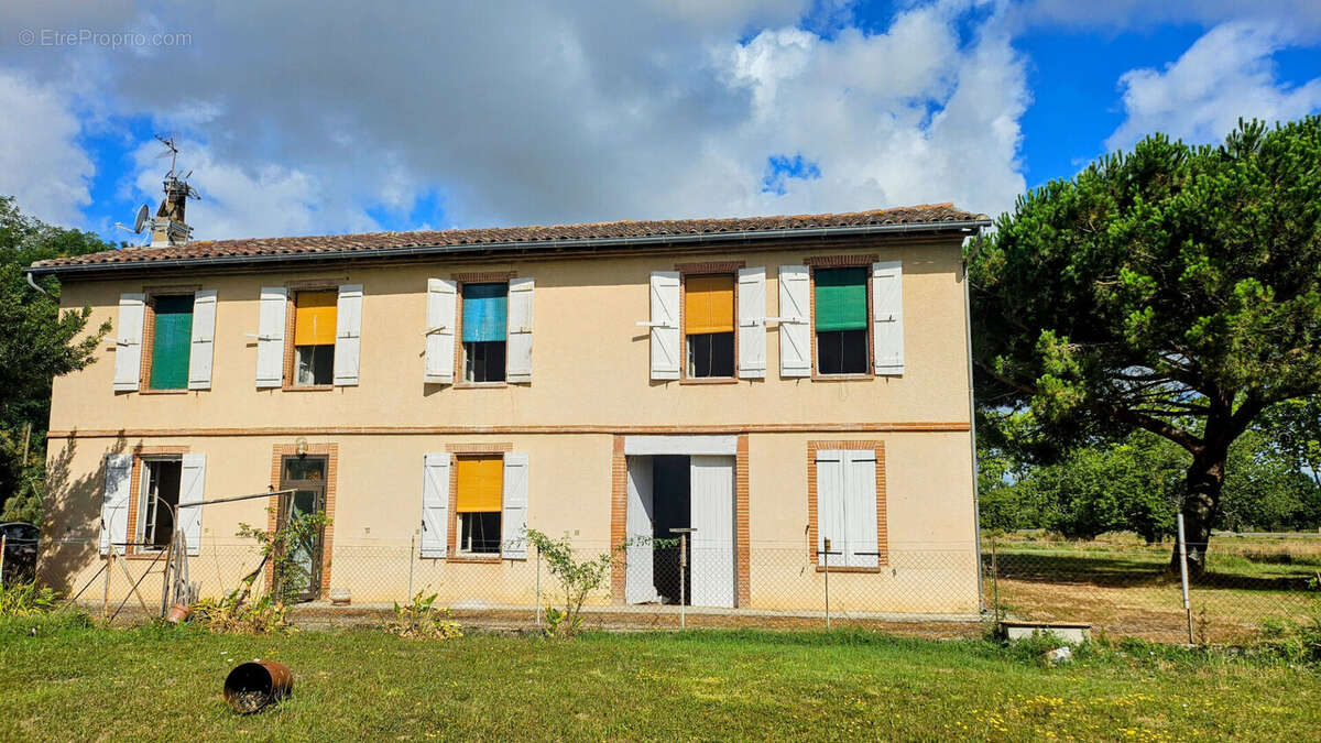 Maison à VILLEMUR-SUR-TARN