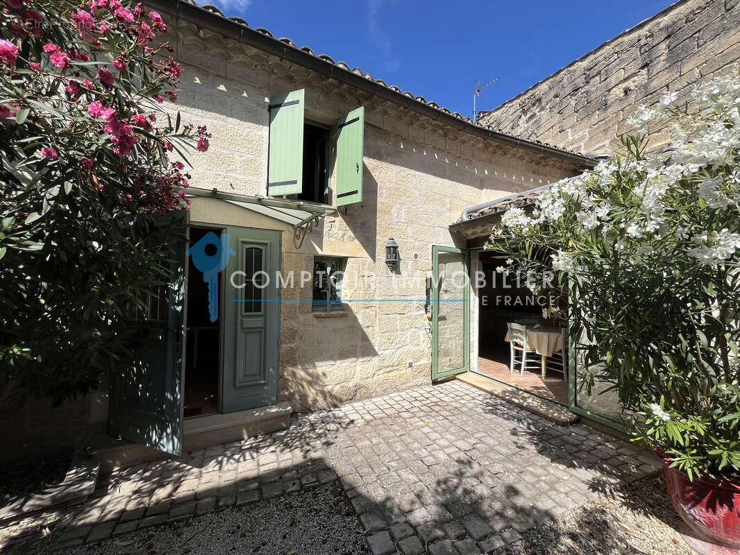 A Vendre GARD (30) - Maison avec cour au cœur d'Uzès - photo 17