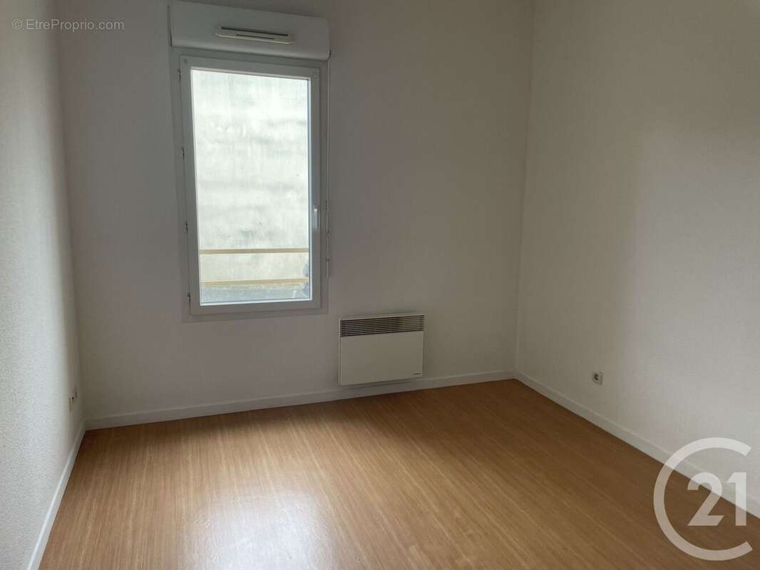 Appartement à SAINT-SEURIN-SUR-L&#039;ISLE