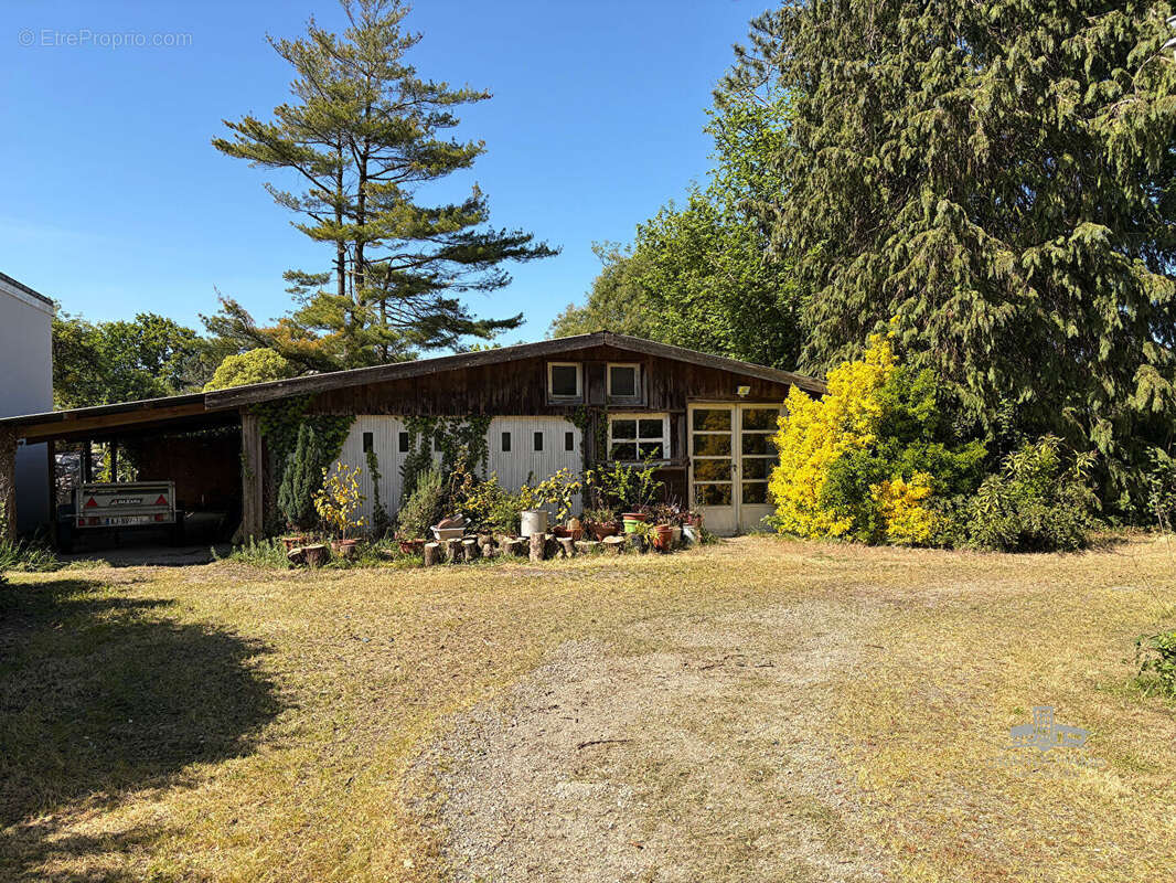 Maison Grandchamp Des Fontaines 6 pièce(s) 153.55 m2 - photo 3