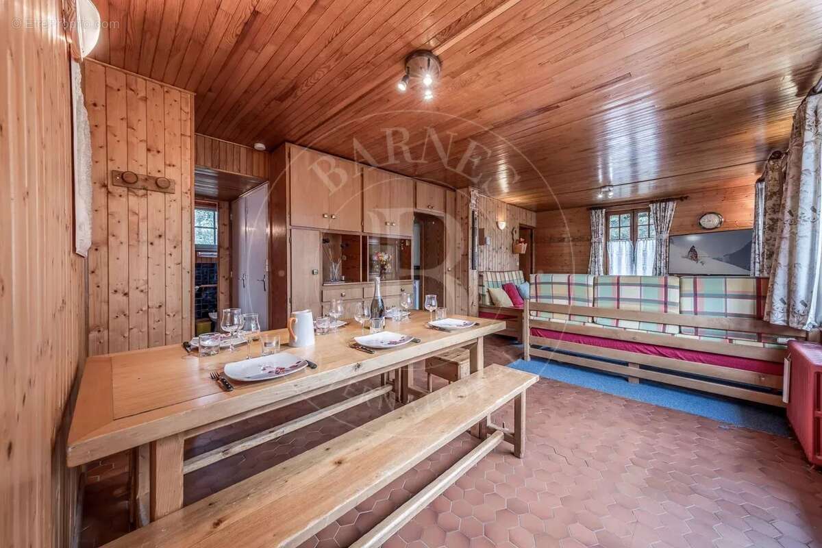 Appartement à LA PERRIERE