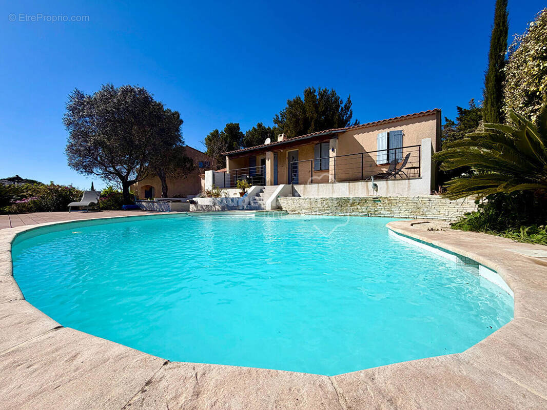 Maison à ENSUES-LA-REDONNE