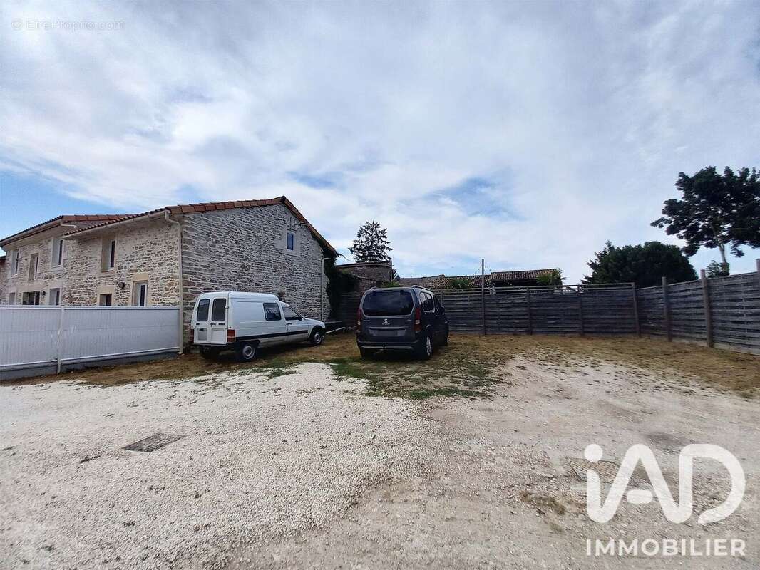 Photo 3 - Maison à COURANT