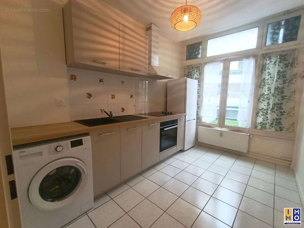 Appartement 68 m² à Bourges  - photo 2