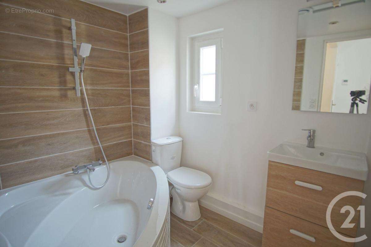 Maison à CHOISY-LE-ROI