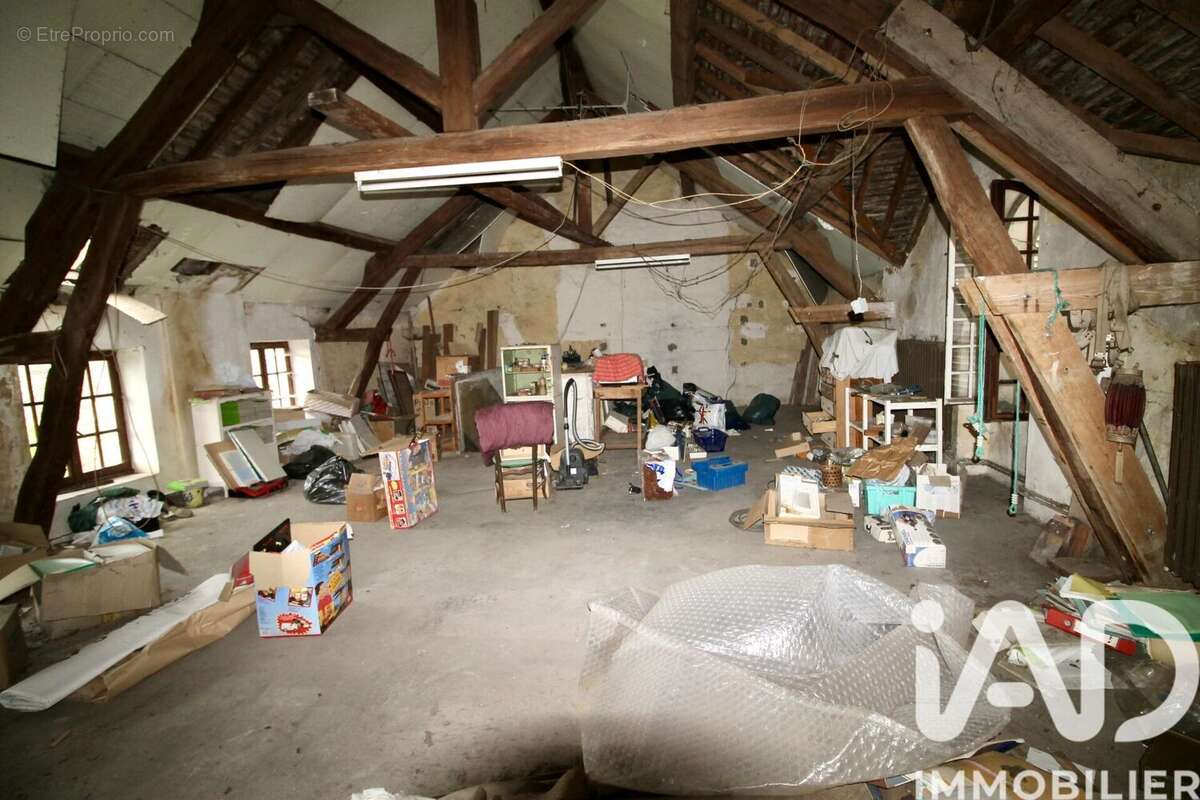 Photo 6 - Maison à OZOUER-LE-VOULGIS
