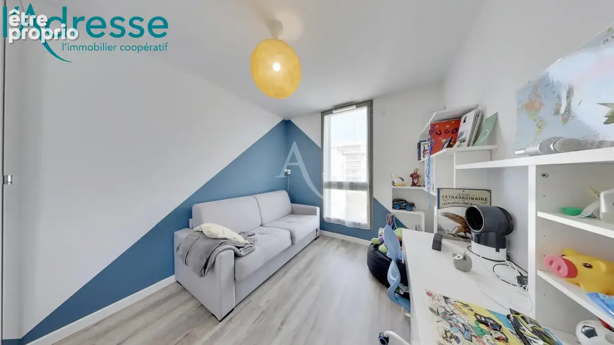 TRES RARE !! Appartement Noisy-le-grand 4 pièces dernier étage terrasse - photo 9