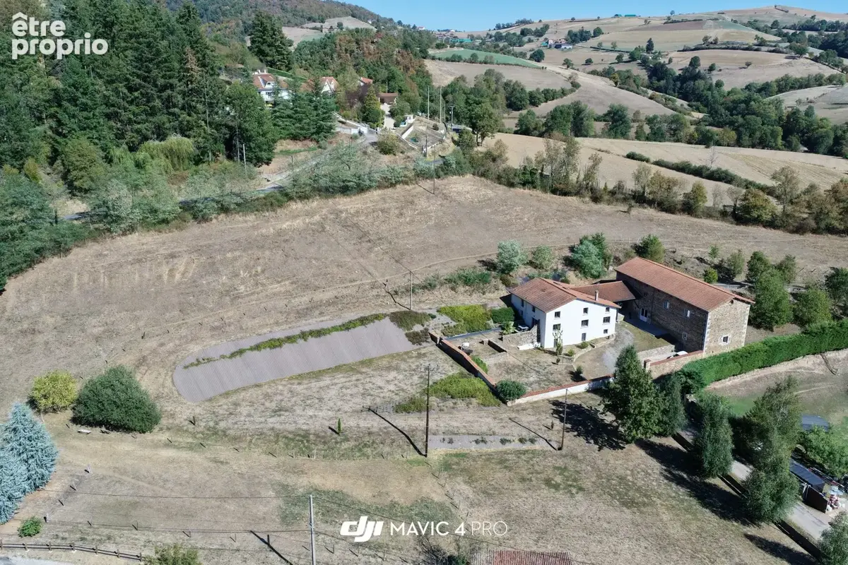 Maison 7 pièces 234 m² à vendre à Saint-Heand (42570) - photo 3