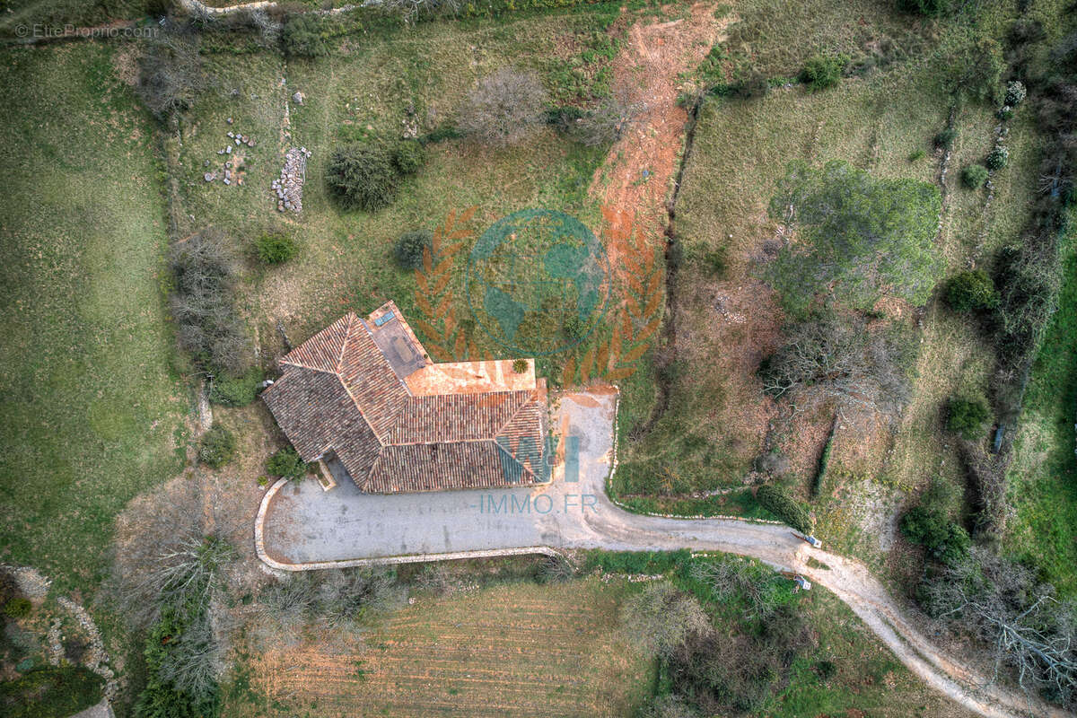 Maison à DRAGUIGNAN