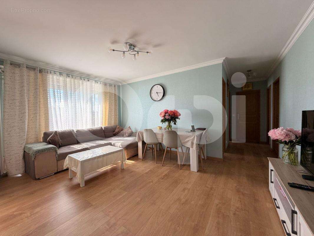 Appartement à COMPIEGNE