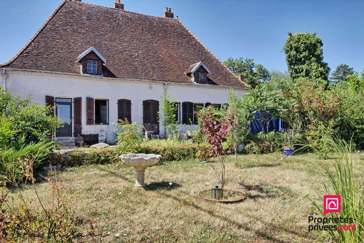 Maison  213 m2 - photo 4