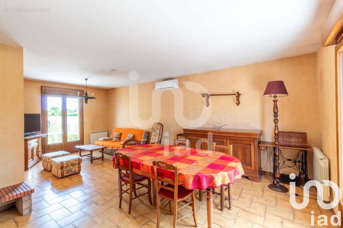 Photo 3 - Maison à LORRIS