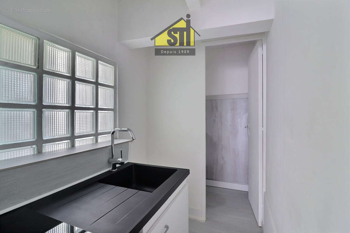 Commerce à PARIS-14E