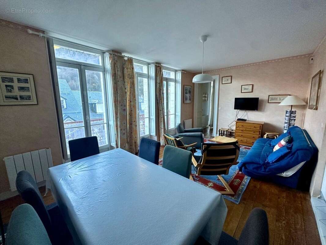 Appartement à CAUTERETS