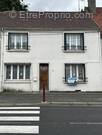 Maison à VILLENEUVE-SUR-VERBERIE