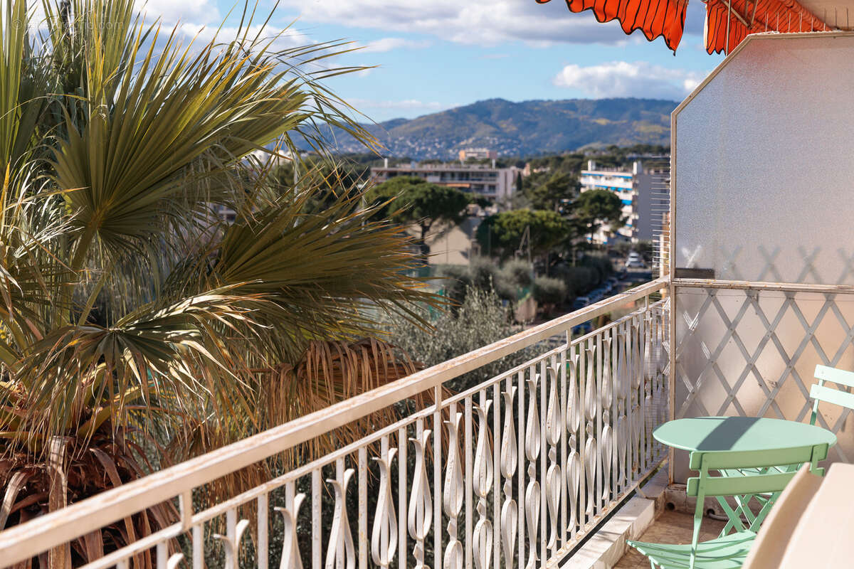 Appartement à LE CANNET