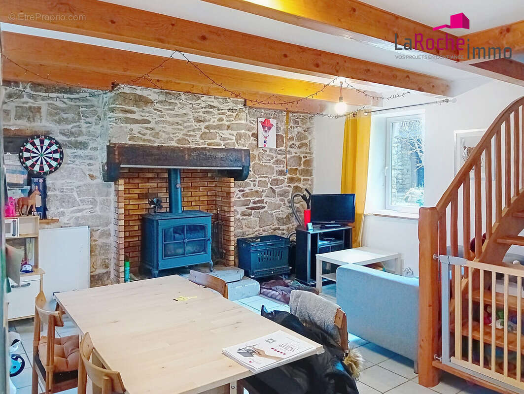 Maison à LANNEUFFRET