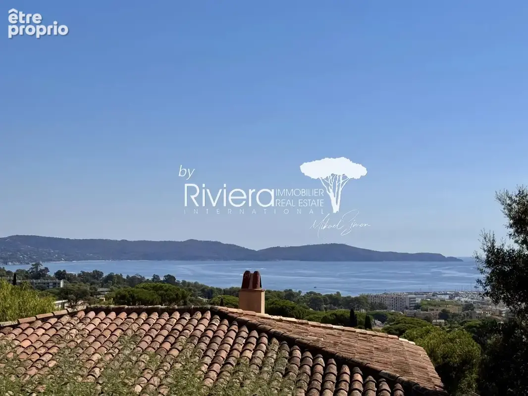 CAVALAIRE - Propriété 486m2 avec piscine et vue mer ! - photo 9