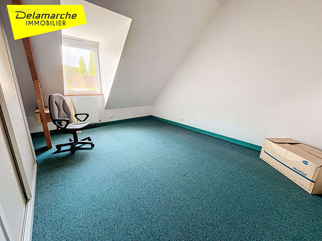 Maison à LE VAL-SAINT-PERE