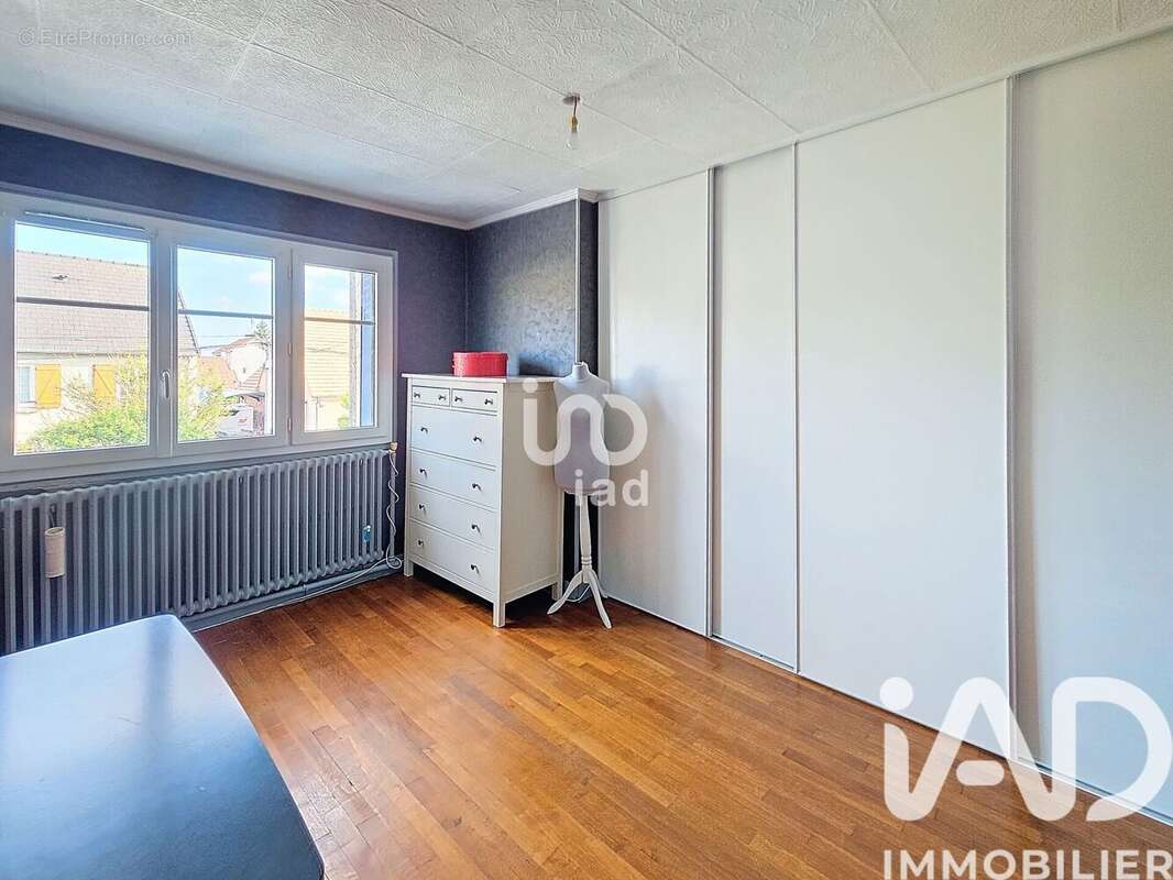 Photo 9 - Maison à GRETZ-ARMAINVILLIERS