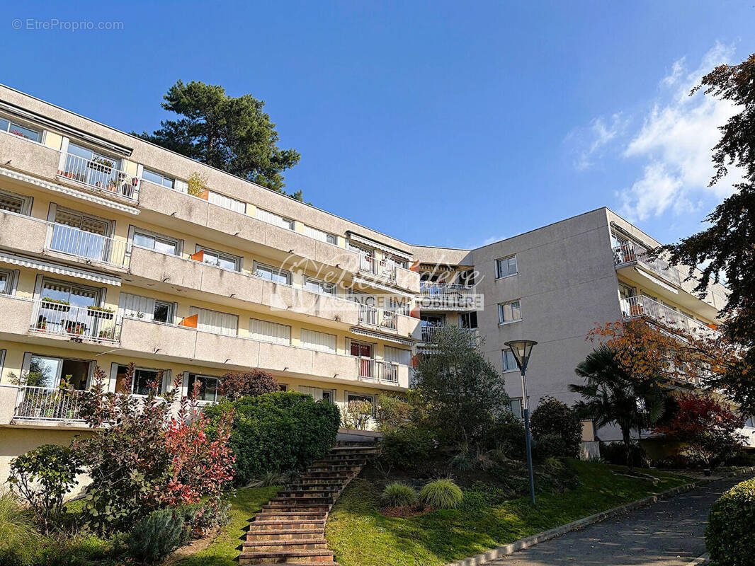 Appartement à TAVERNY