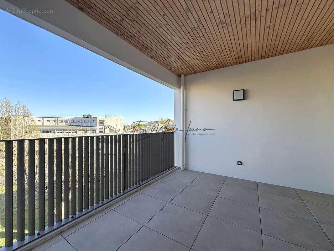 Appartement à BOURGOIN-JALLIEU