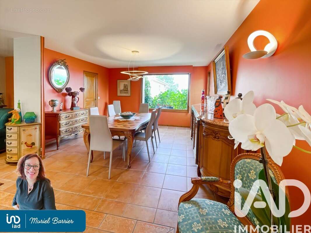 Photo 5 - Maison à SAINT-GENEST-LERPT