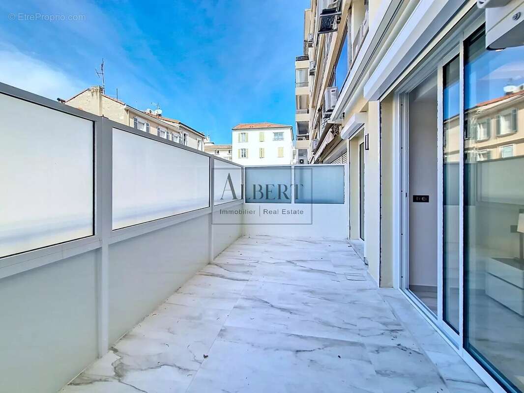 Appartement à CANNES