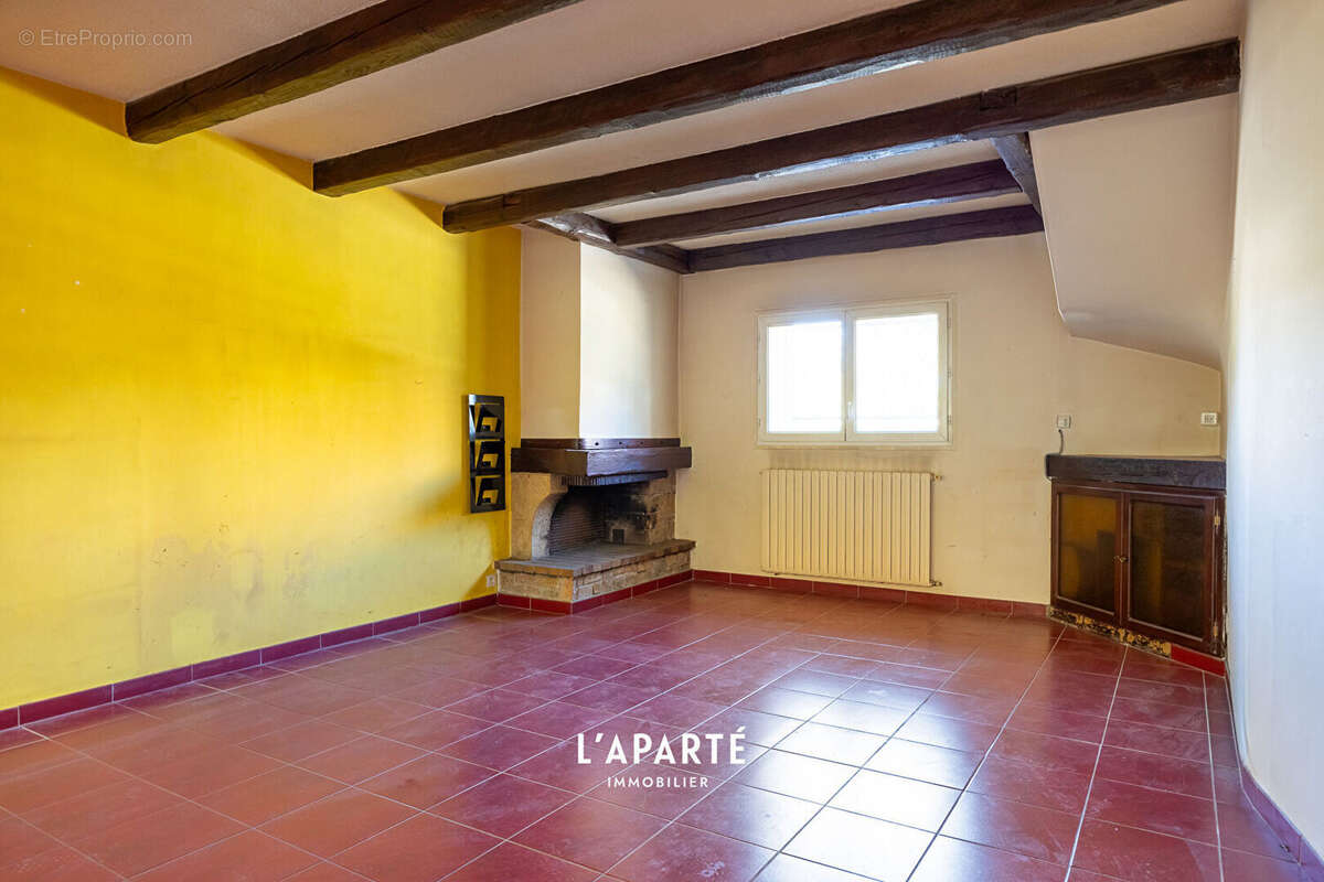 Maison à MARSEILLE-4E