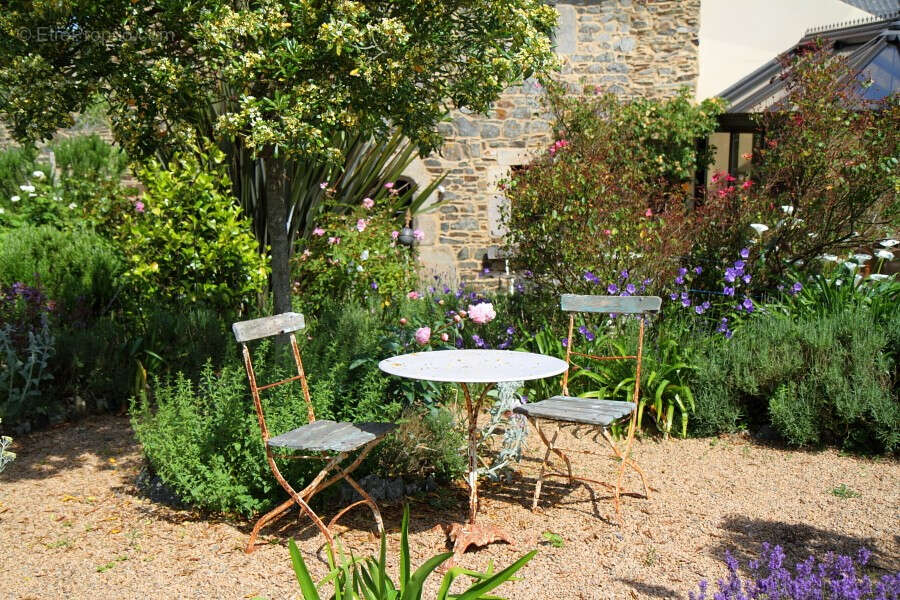 A vendre. Plestin - Maison de Charme en pierre - photo 13