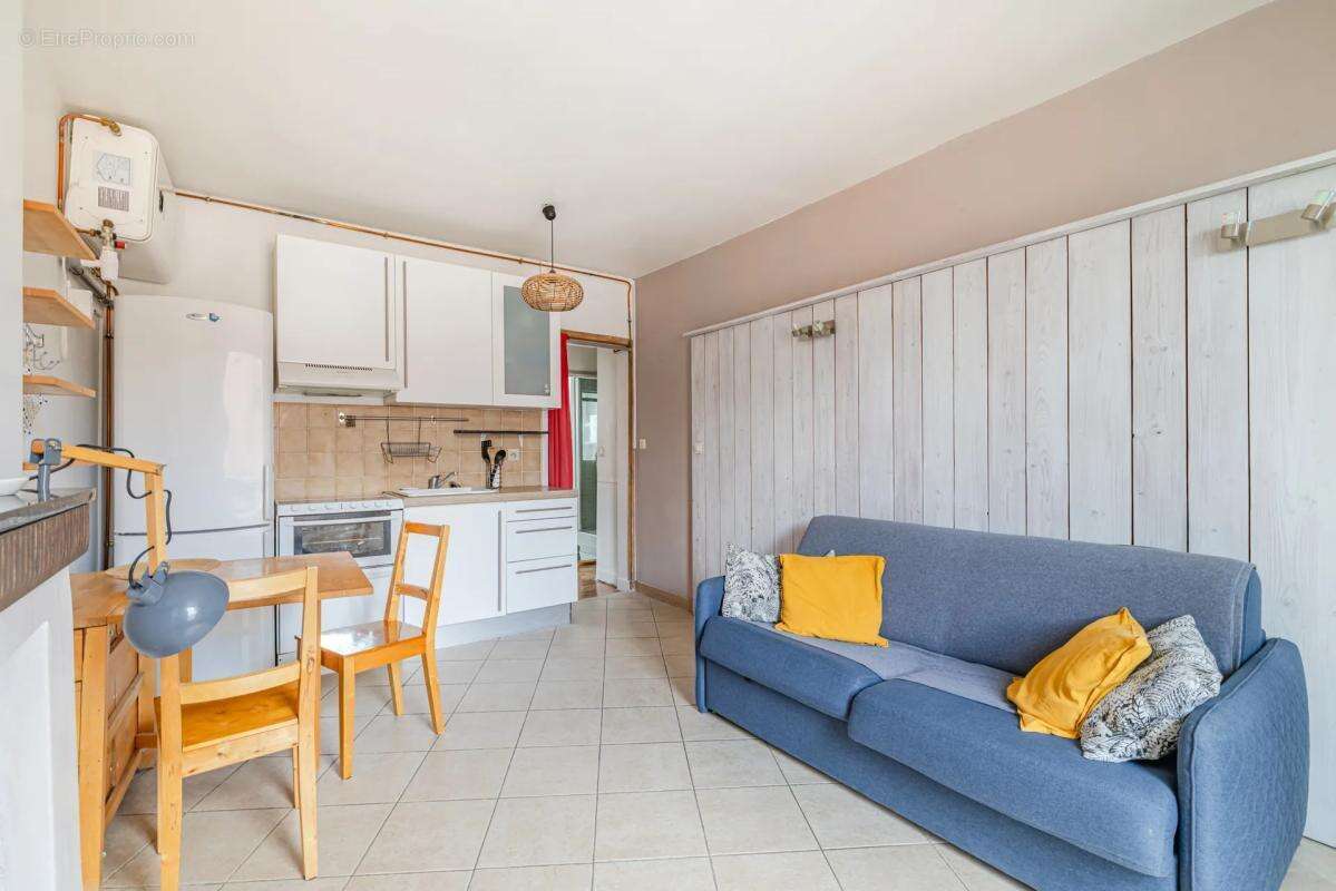 Appartement de 2 pièces de 34 m² aux Lilas - photo 2