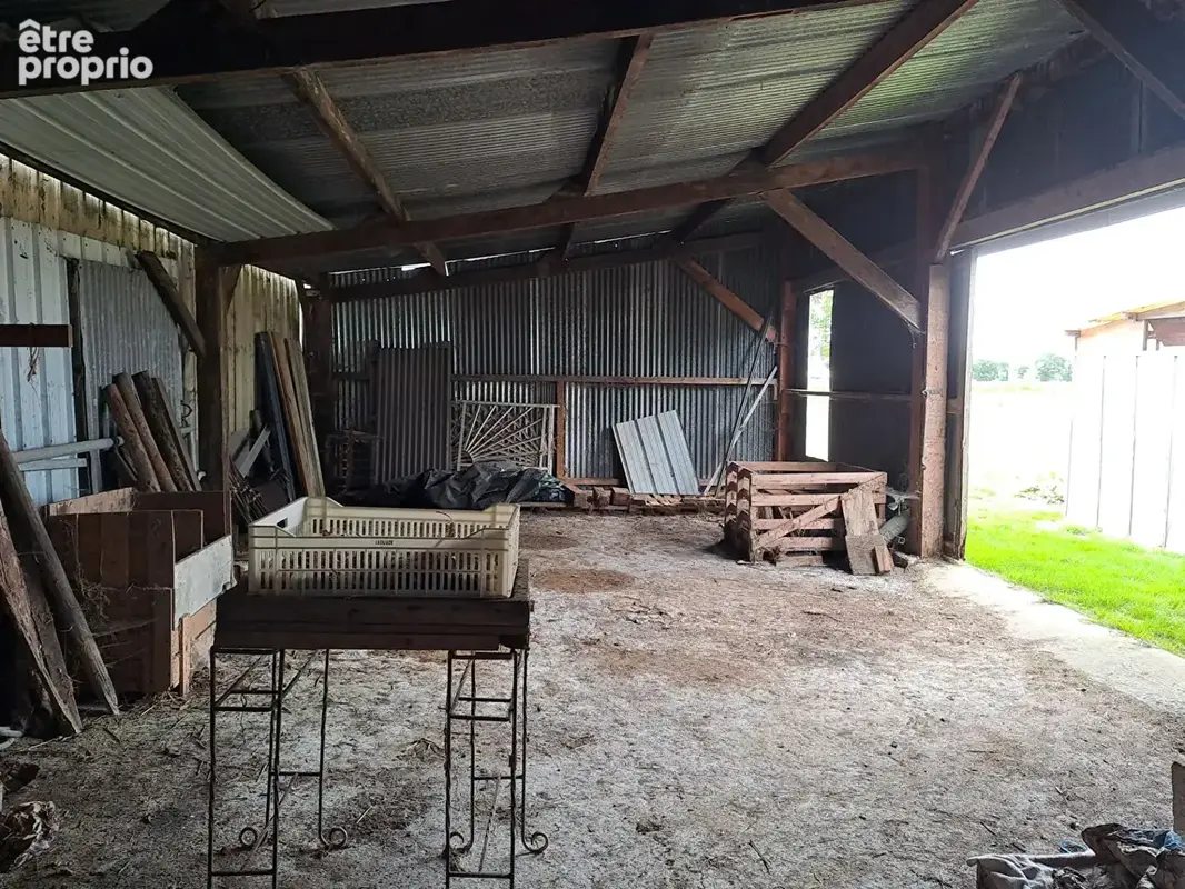 Maison sur un terrain de 9700m² . - photo 14