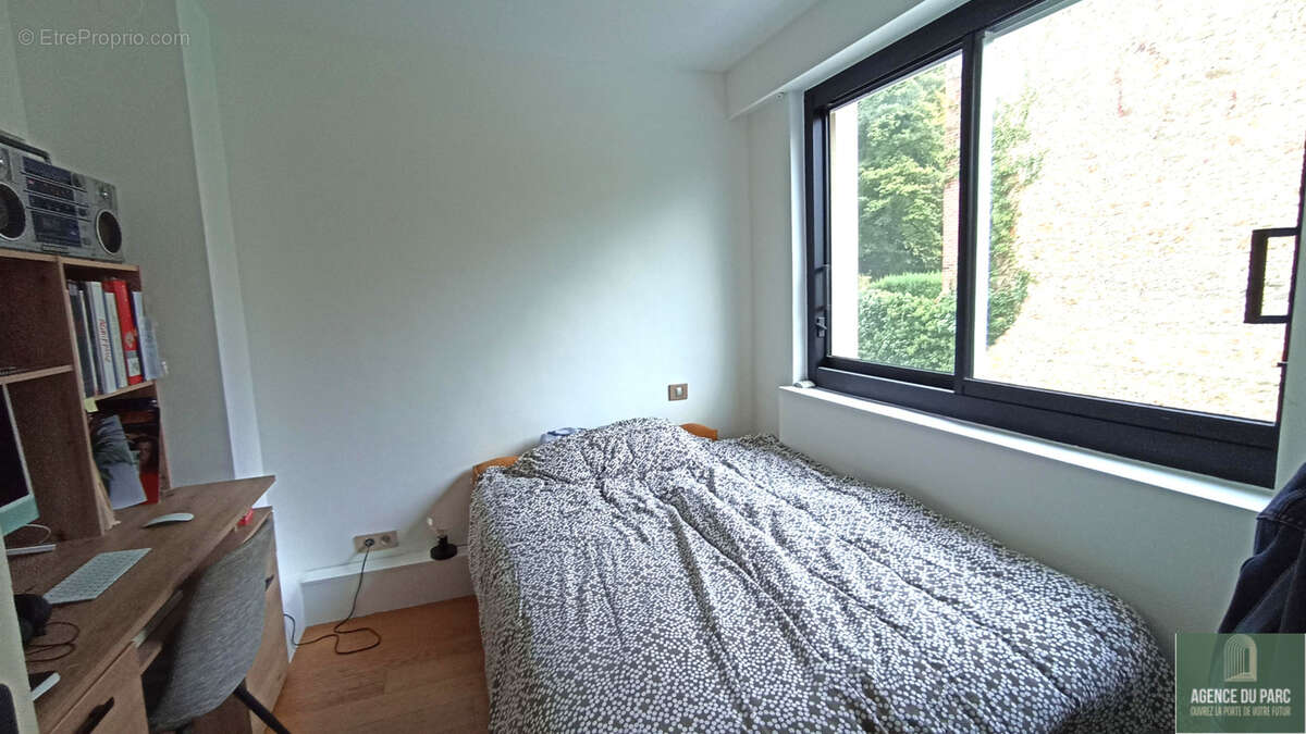 Appartement à VILLE-D'AVRAY