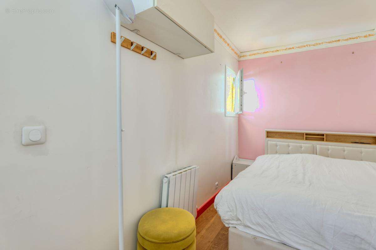 Appartement à PARIS-20E