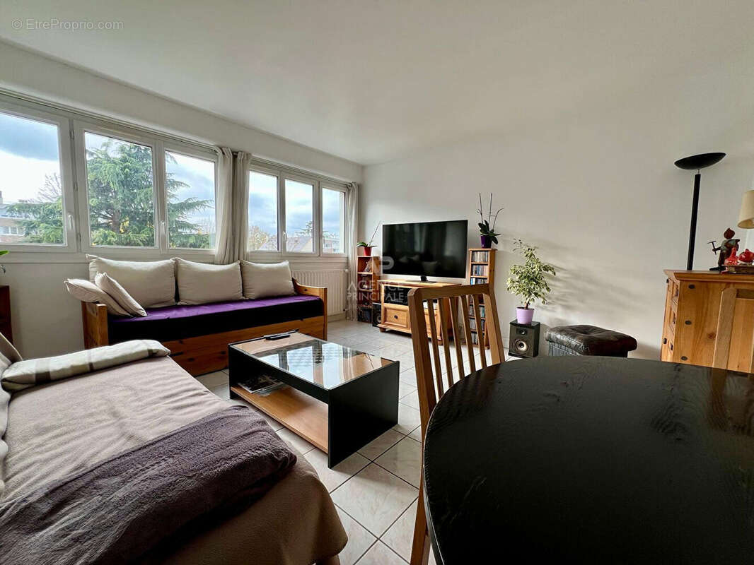 Appartement à CARRIERES-SUR-SEINE