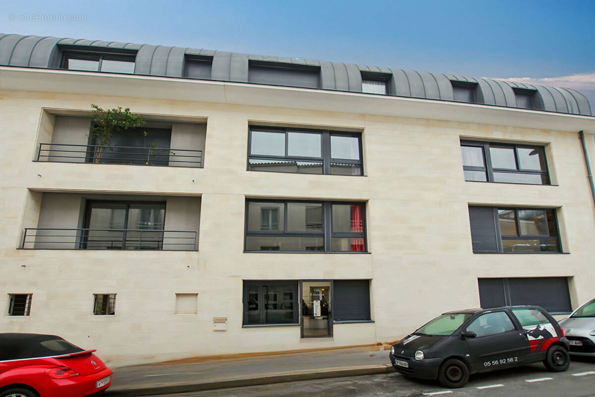 Appartement à BORDEAUX