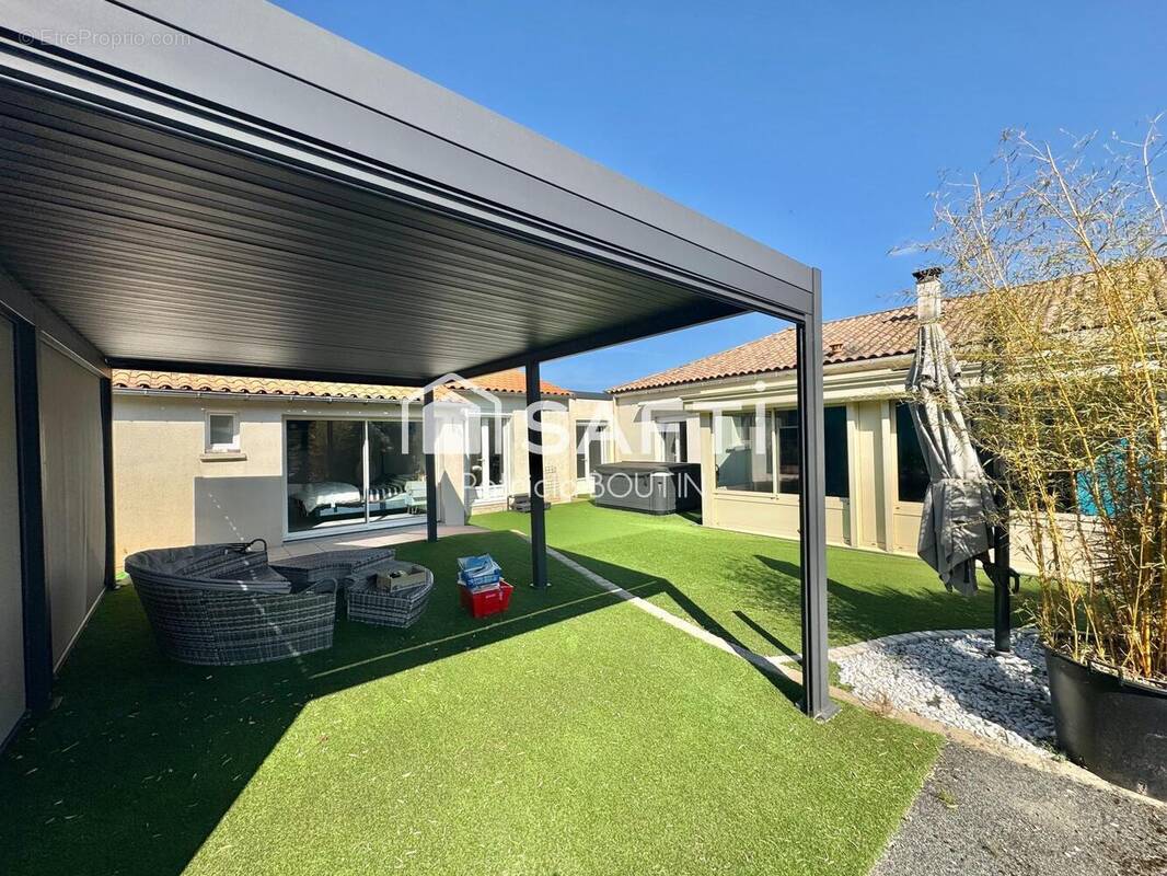 Photo 1 - Maison à BENET