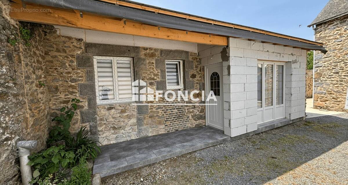 Maison à SILLE-LE-GUILLAUME