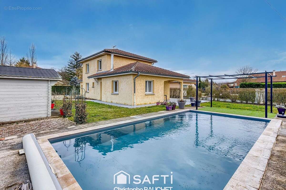 Photo 2 - Maison à MONTAGNAT