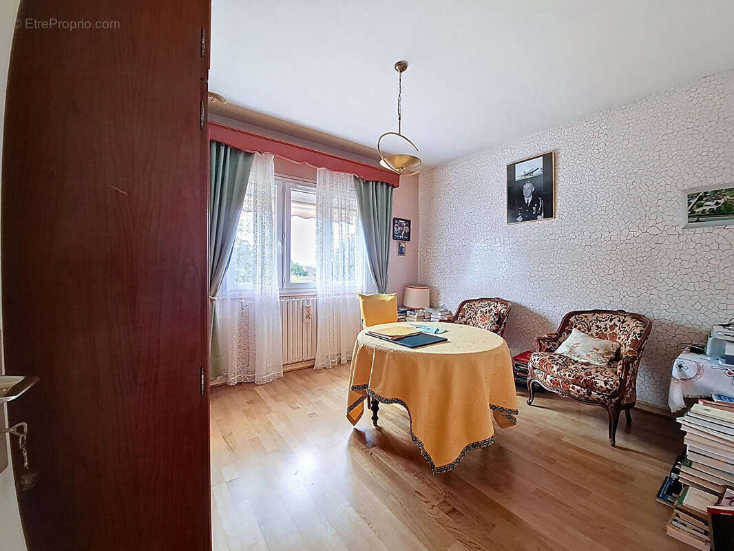 Maison à BELLEVILLE