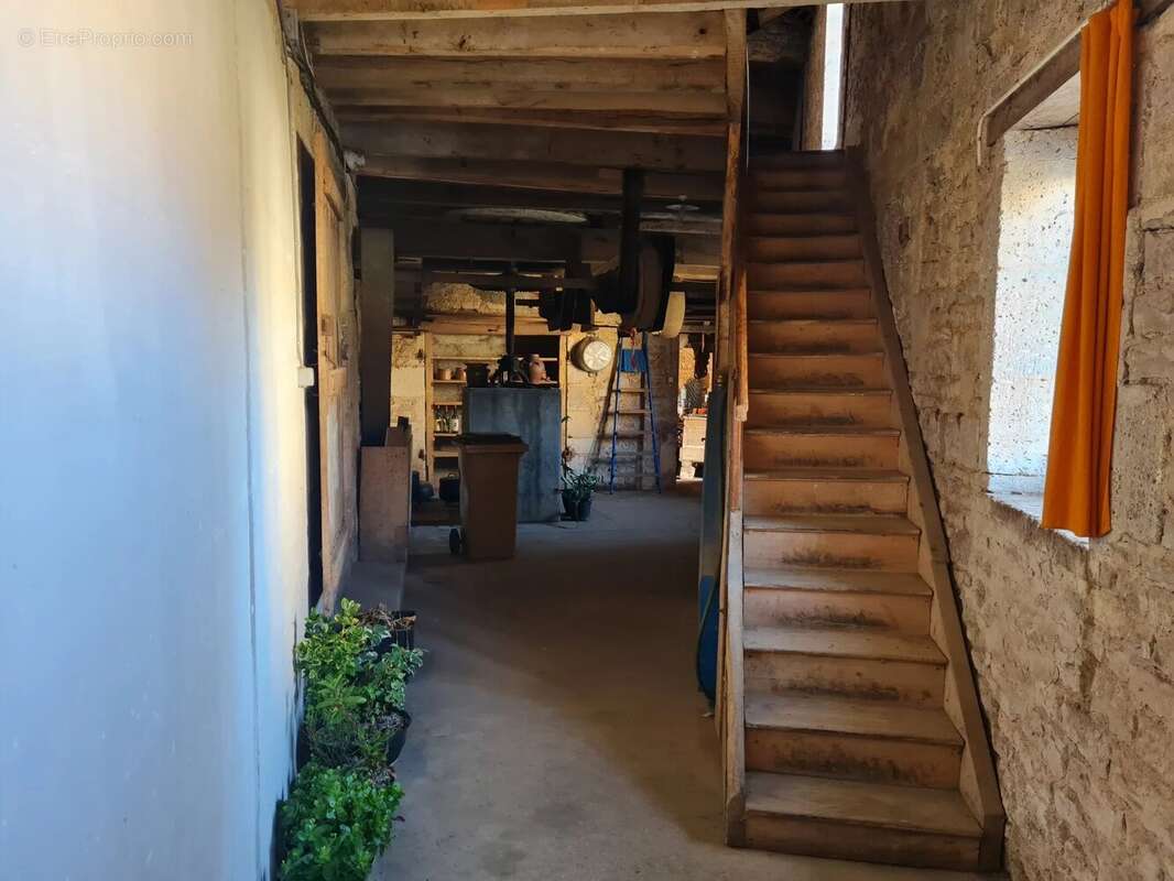 Maison à VERTEUIL-SUR-CHARENTE