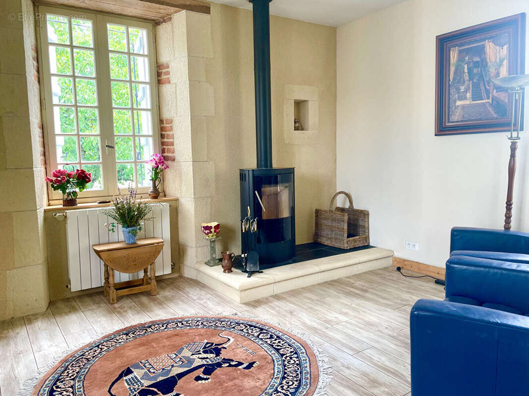 Maison à PRAYSSAC