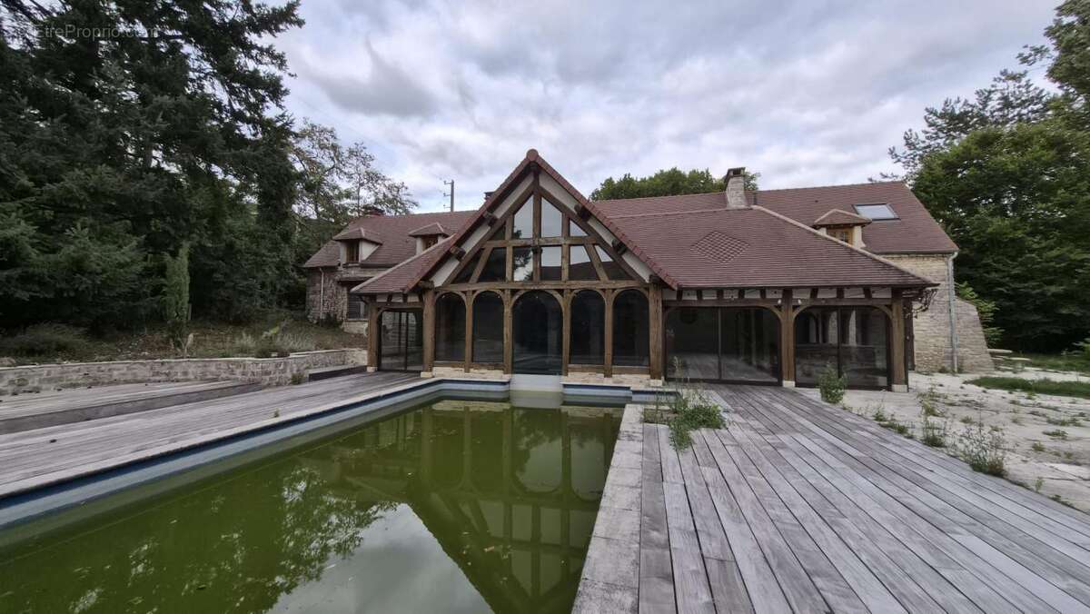 Maison à BUNO-BONNEVAUX