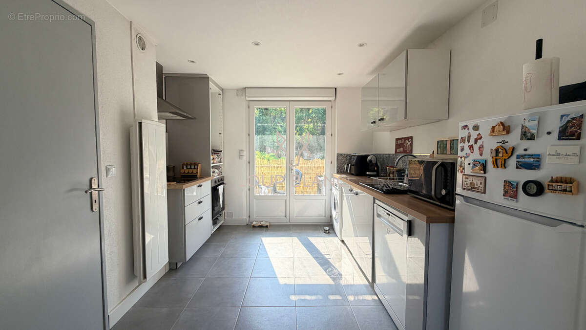 Immeuble de rapport 3 lots BADEVEL - photo 12