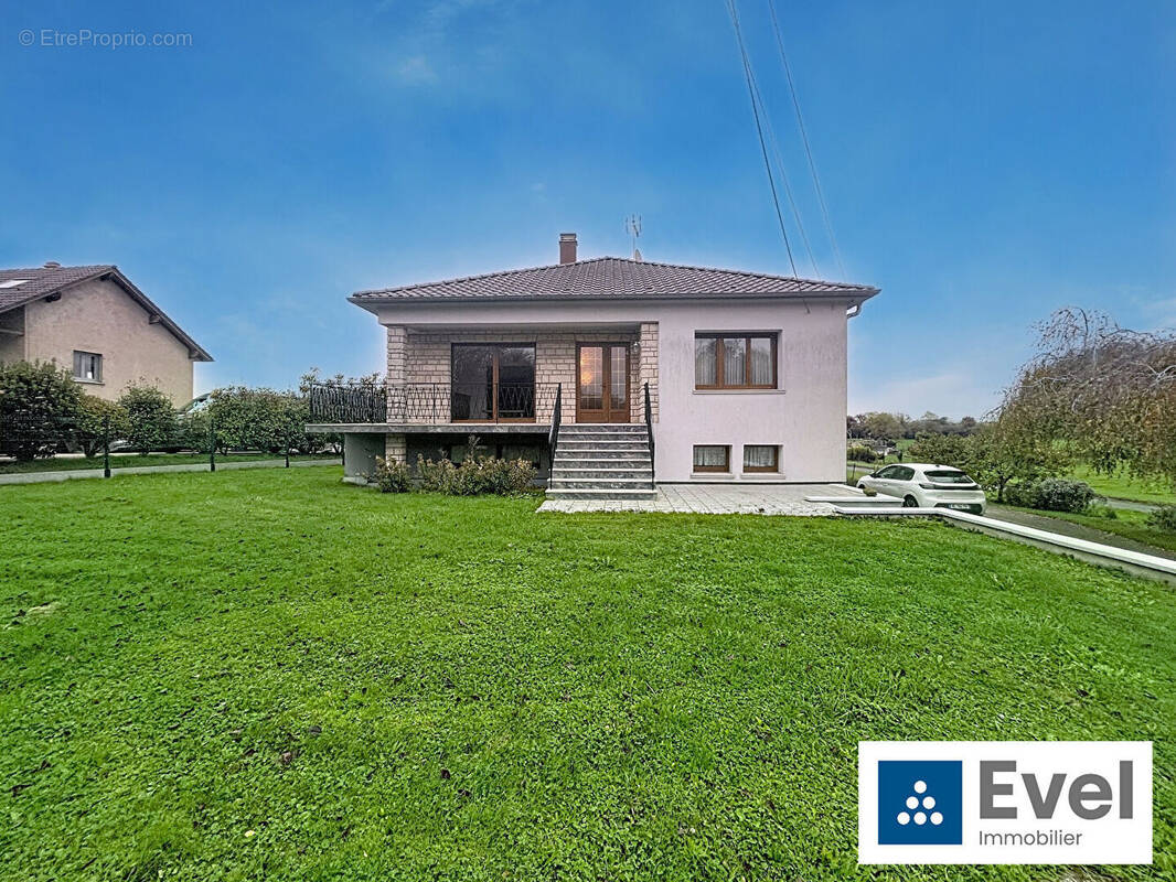 Maison à BENESTROFF